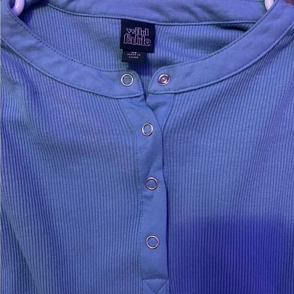 Wild Fable Top - Picture 2 of 3